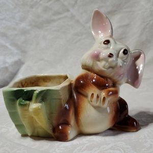 Vintage bunny rabbit  planter
